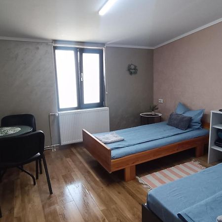 Hotel Casa Agape Piteszti Zewnętrze zdjęcie