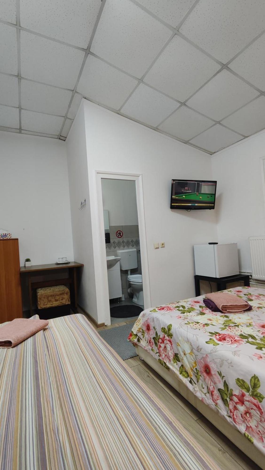 Hotel Casa Agape Piteszti Zewnętrze zdjęcie